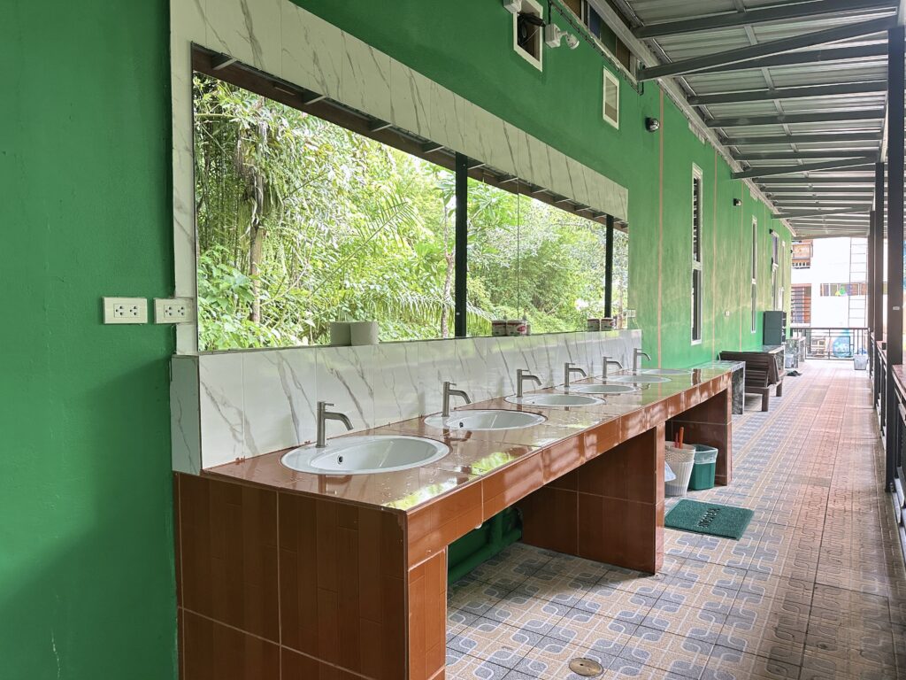 Khaosok Jungle Hostel Branch2